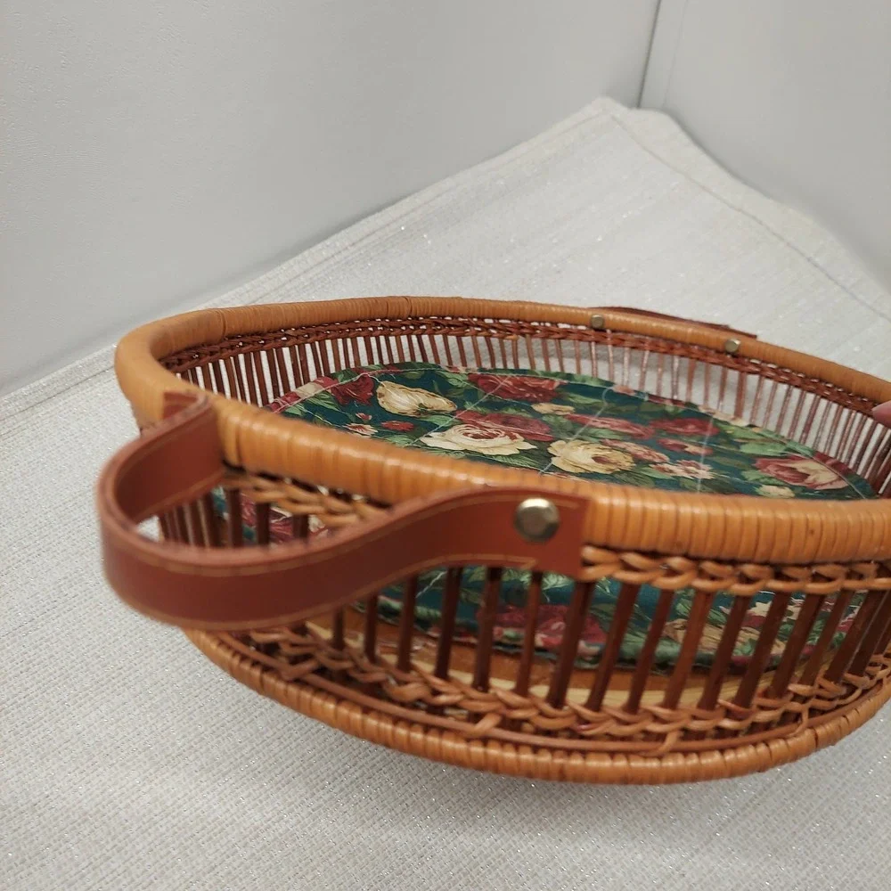 Vintage Oval Wicker Serving Tray Floral Quilted Liner Wood Base 16